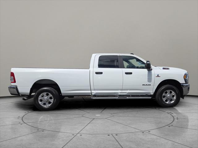 2023 RAM 2500 Big Horn Crew Cab 4x4 8 Box