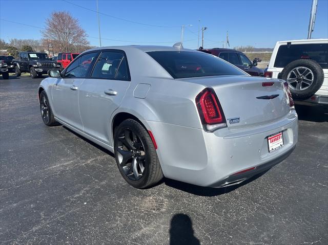 2023 Chrysler 300 300S
