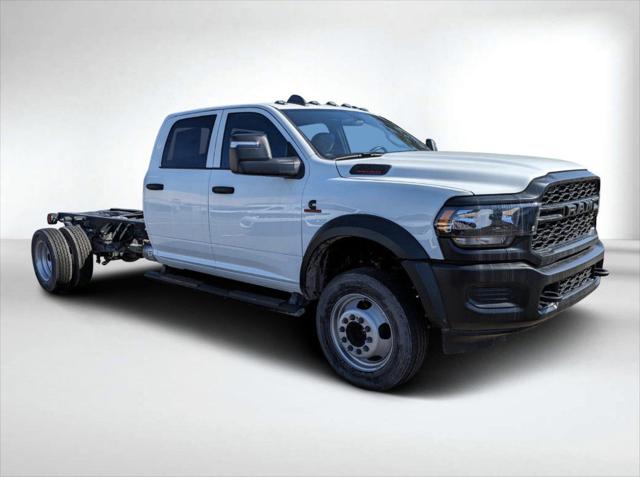 2024 RAM Ram 5500 Chassis Cab RAM 5500 TRADESMAN CHASSIS CREW CAB 4X4 84 CA