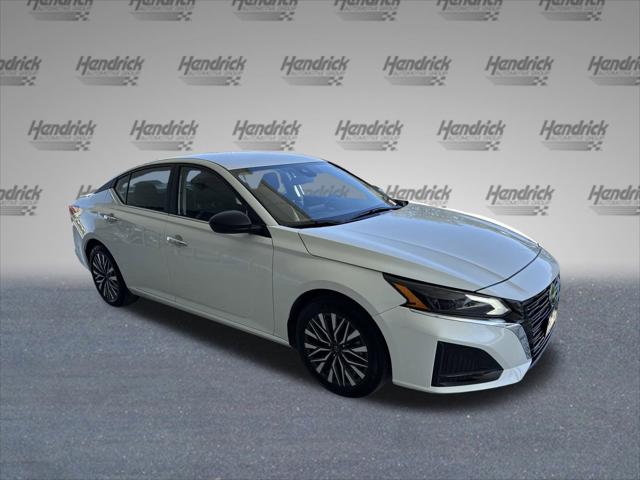 2024 Nissan Altima SV FWD