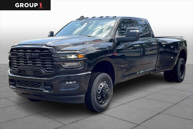 2025 RAM Ram 3500 RAM 3500 BIG HORN CREW CAB 4X4 8 BOX