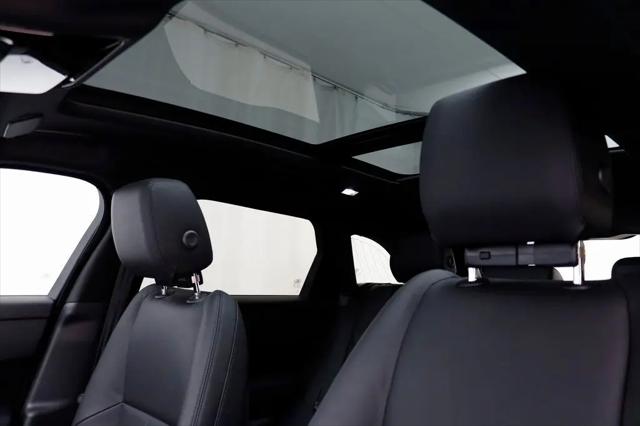 2026 Land Rover Range Rover Velar P400 Dynamic SE