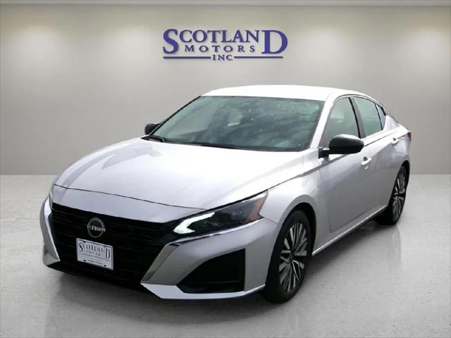 2024 Nissan Altima SV FWD