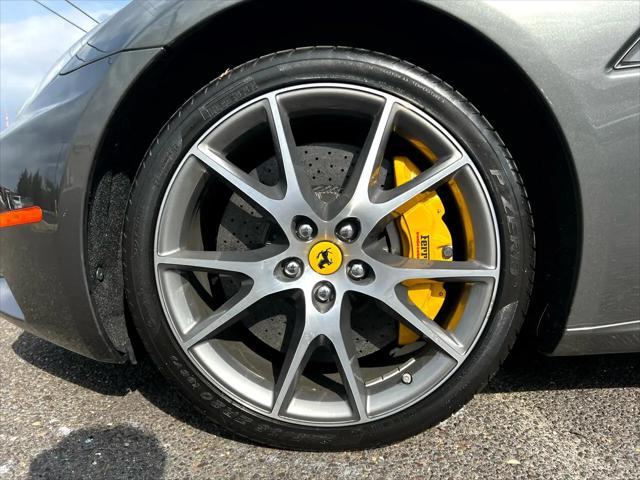 2012 Ferrari California Standard