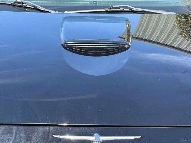 2002 Ford Thunderbird Base
