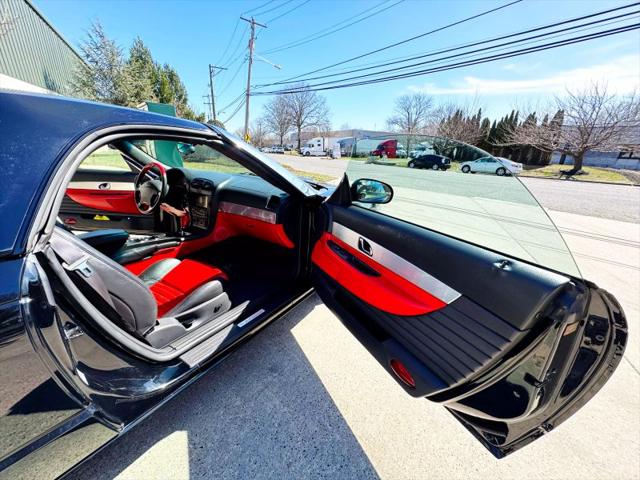 2002 Ford Thunderbird Base