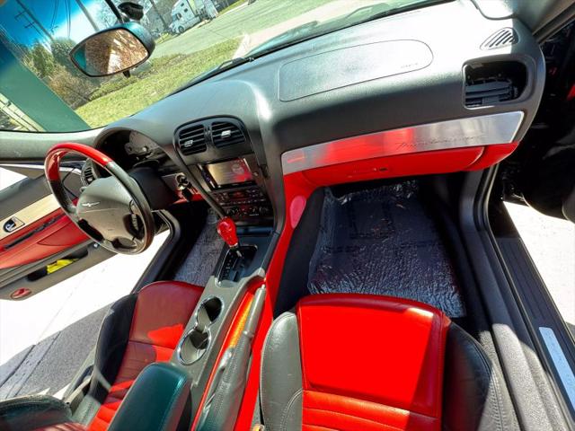 2002 Ford Thunderbird Base