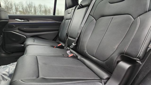 2025 Jeep Grand Cherokee L Overland 4x4
