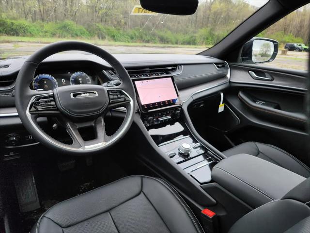 2025 Jeep Grand Cherokee L Overland 4x4