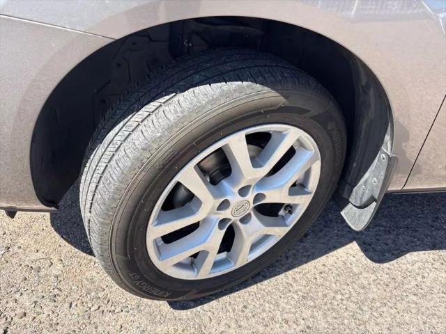 2012 Nissan Rogue SV w/SL Pkg