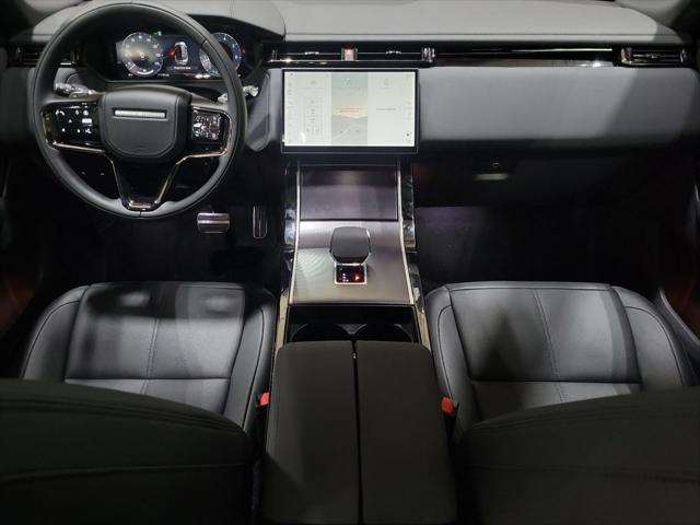 2026 Land Rover Range Rover Velar P250 Dynamic SE
