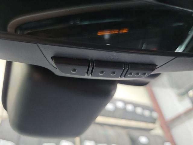 2026 Land Rover Range Rover Velar P250 Dynamic SE