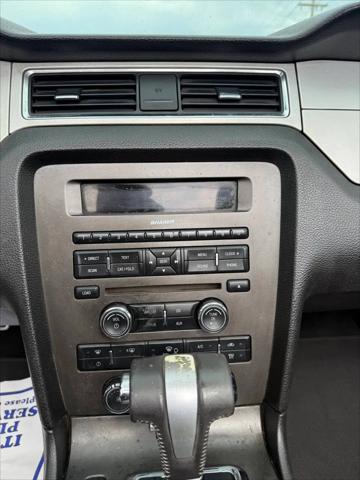 2010 Ford Mustang V6 Premium
