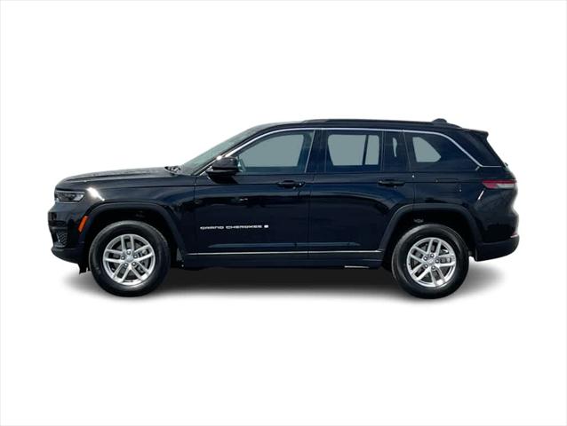 2025 Jeep Grand Cherokee Laredo X 4x4