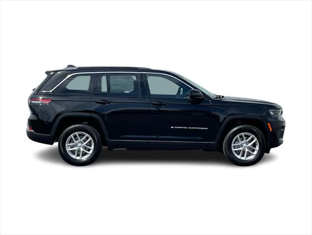 2025 Jeep Grand Cherokee Laredo X 4x4