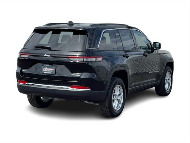 2025 Jeep Grand Cherokee Laredo X 4x4