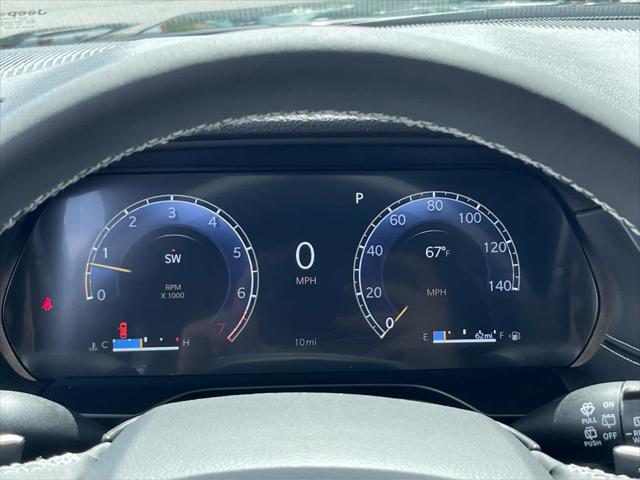 2025 Jeep Grand Cherokee Laredo X 4x4