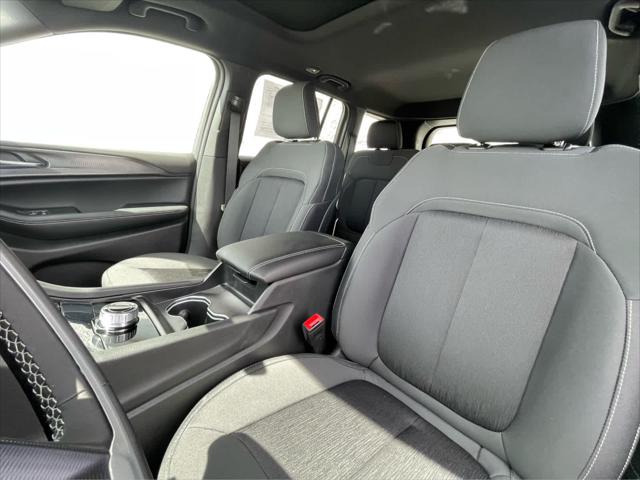 2025 Jeep Grand Cherokee Laredo X 4x4
