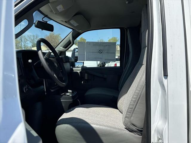 2024 Chevrolet Express Cutaway Work Van