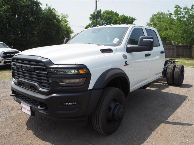 2025 RAM Ram 5500 Chassis Cab RAM 5500 TRADESMAN CHASSIS CREW CAB 4X4 60 CA