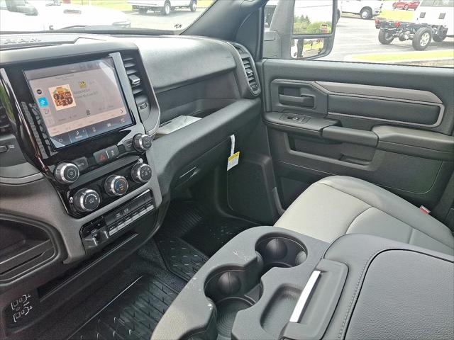 2025 Ram 5500 Tradesman/Big Horn