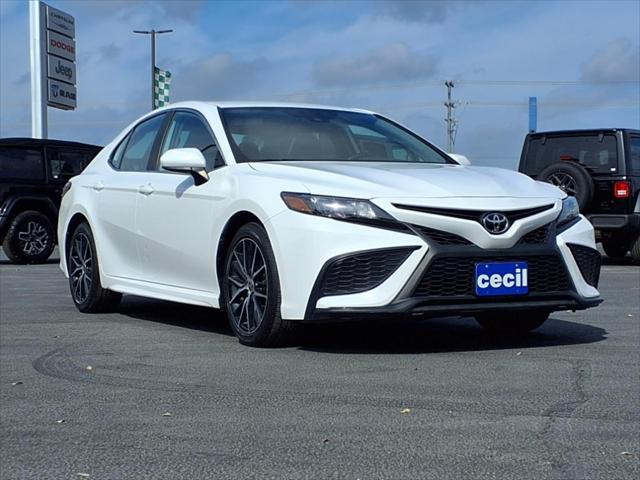 2021 Toyota Camry SE