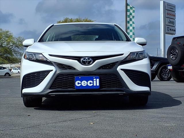 2021 Toyota Camry SE