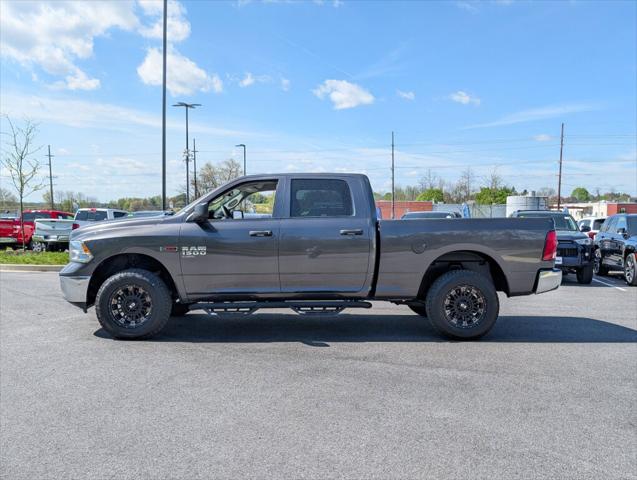 2019 RAM 1500 Classic Tradesman Crew Cab 4x4 64 Box