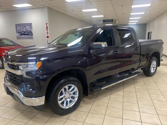 2024 Chevrolet Silverado 1500 4WD Crew Cab Standard Bed LT