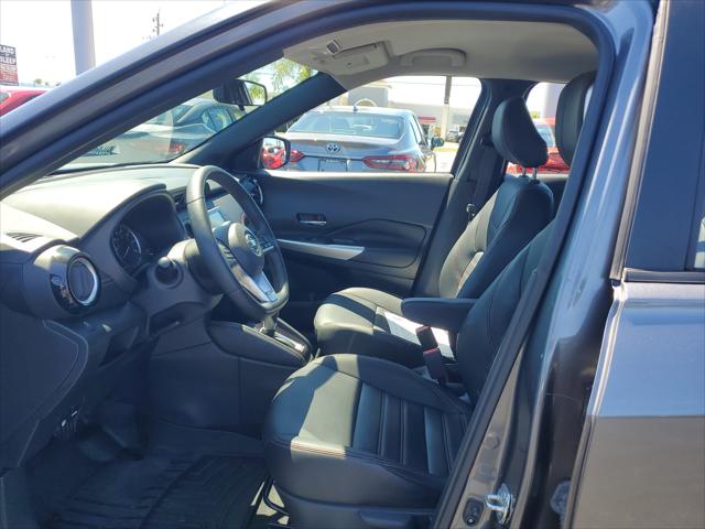 2019 Nissan Kicks SR