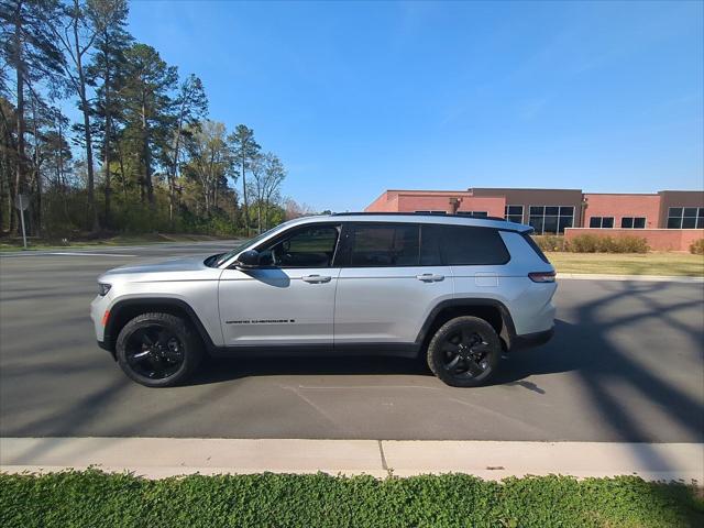 2023 Jeep Grand Cherokee L Altitude 4x2