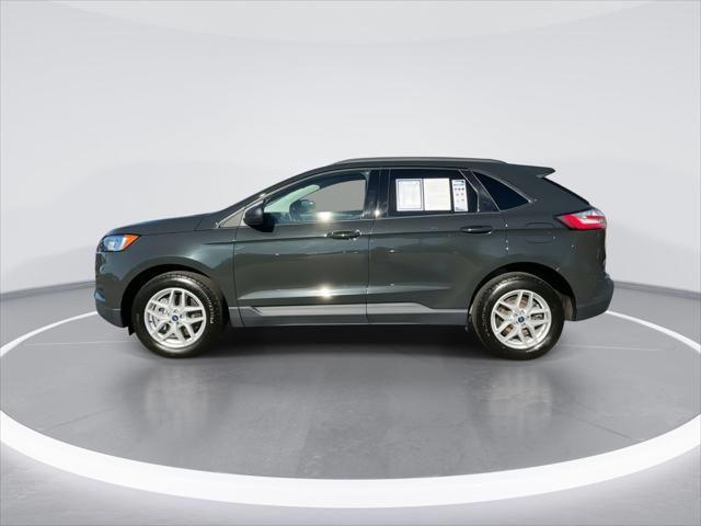 2022 Ford Edge SE