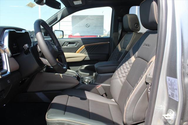 2025 GMC Canyon 4WD Denali