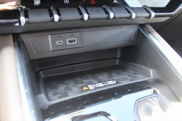 2025 GMC Canyon 4WD Denali