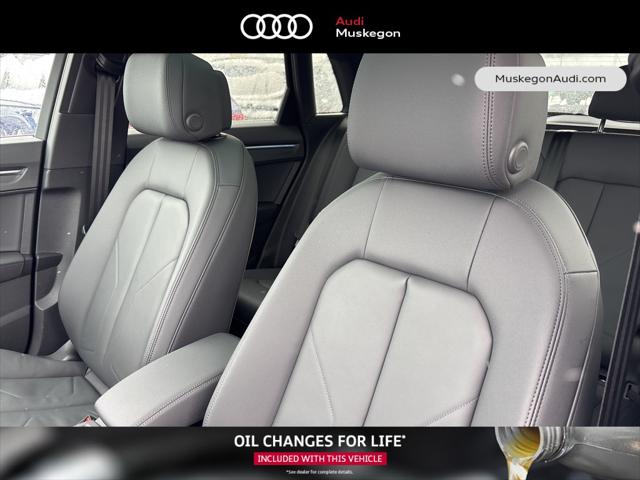 2025 Audi Q3 Premium 45 TFSI S line quattro Tiptronic