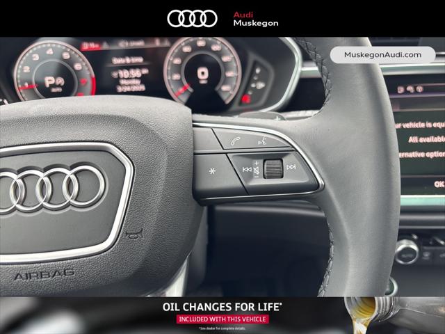 2025 Audi Q3 Premium 45 TFSI S line quattro Tiptronic