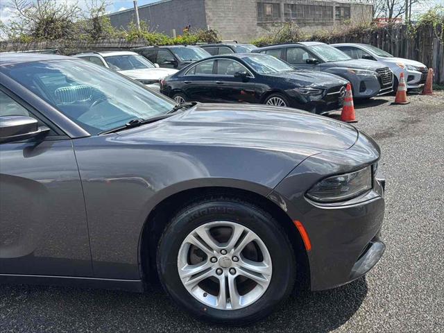 2022 Dodge Charger SXT RWD
