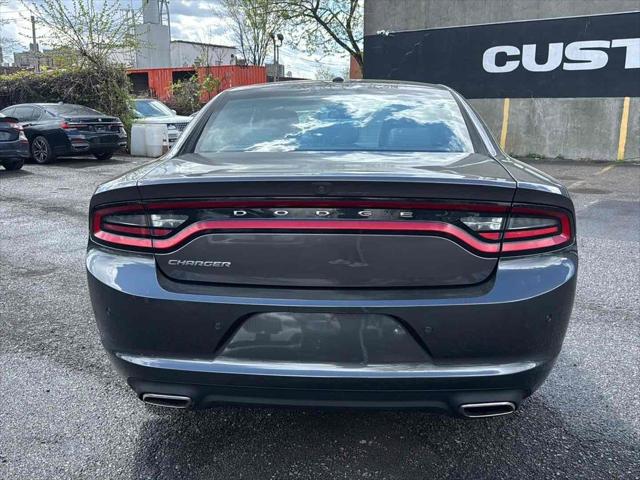 2022 Dodge Charger SXT RWD