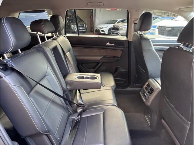 2021 Volkswagen Atlas 3.6L V6 SE w/Technology