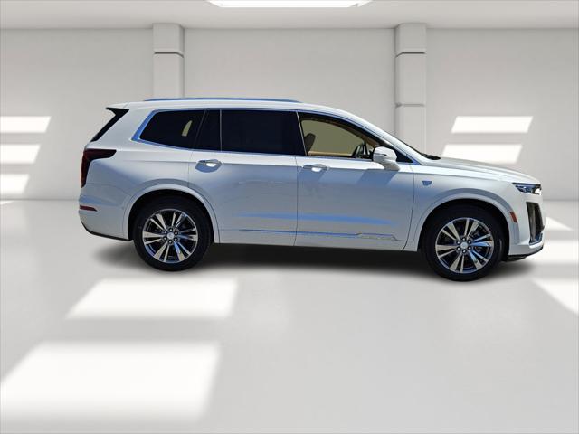 2025 Cadillac XT6 FWD Premium Luxury