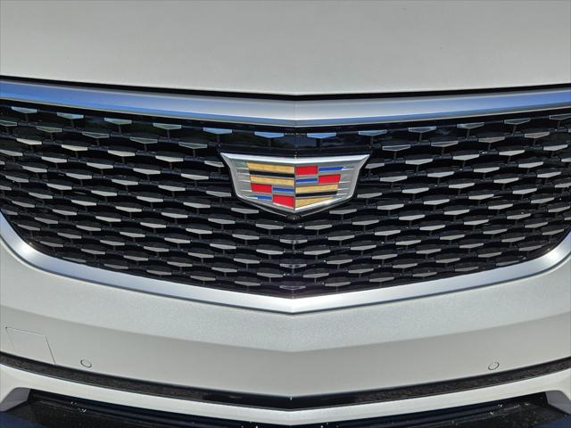 2025 Cadillac XT6 FWD Premium Luxury