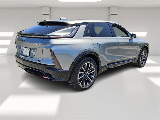 2025 Cadillac iQ Sport w/1SF