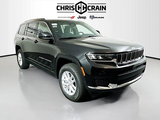 2025 Jeep Grand Cherokee GRAND CHEROKEE L LAREDO 4X4