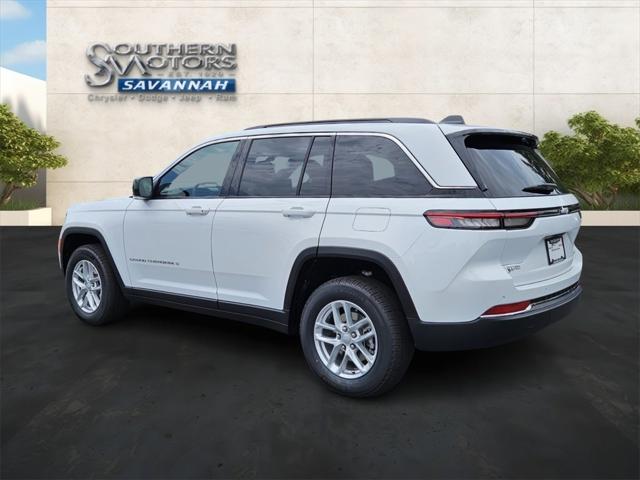 2025 Jeep Grand Cherokee GRAND CHEROKEE LAREDO X 4X2