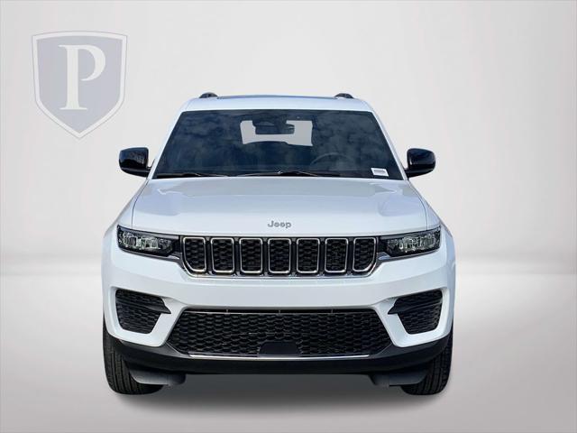 2025 Jeep Grand Cherokee GRAND CHEROKEE LAREDO X 4X2