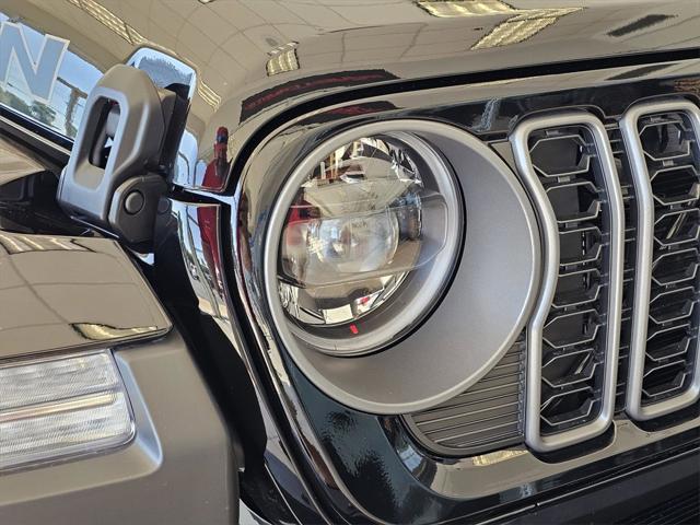 2025 Jeep Wrangler WRANGLER 4-DOOR RUBICON 392