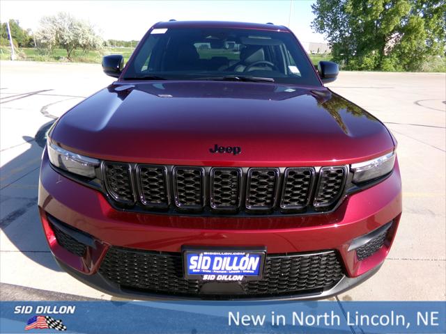 2025 Jeep Grand Cherokee GRAND CHEROKEE ALTITUDE 4X4