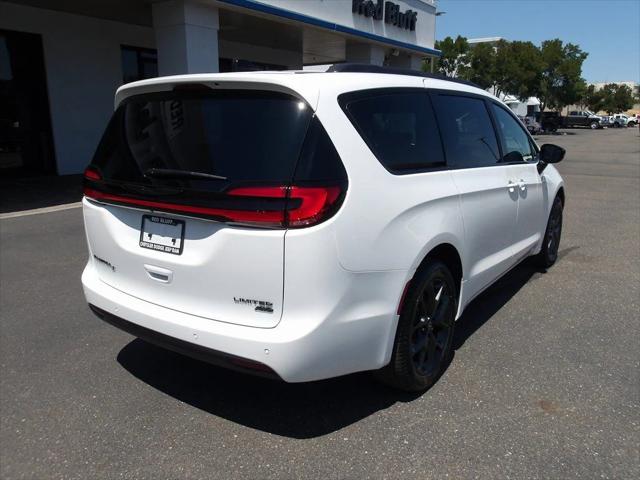 2025 Chrysler Pacifica Limited AWD