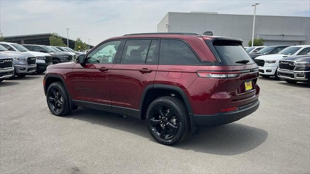 2025 Jeep Grand Cherokee GRAND CHEROKEE ALTITUDE X 4X4