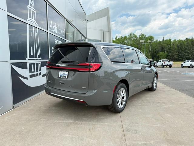 2025 Chrysler Pacifica PACIFICA SELECT AWD